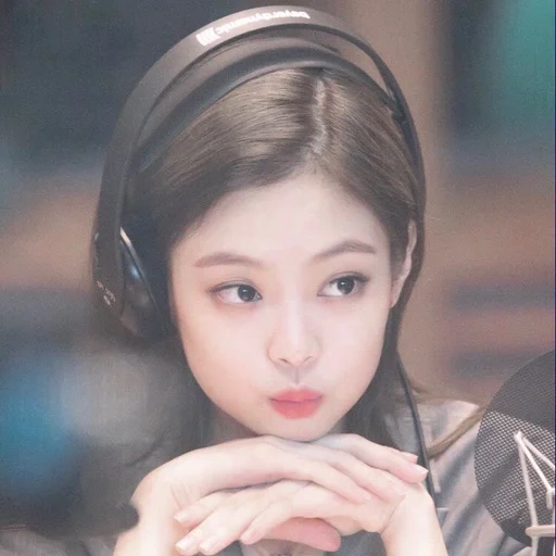 gin ji-soo, jenny king, poudre noire, jenny king est mignonne, blackpink jennie