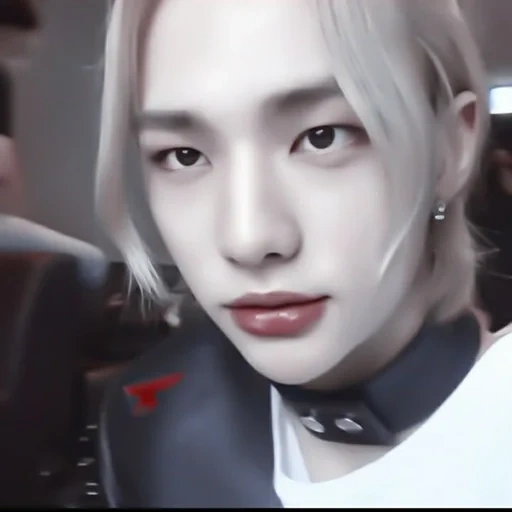 asiático, con hyun-jin, ídolos de un hombre, actores coreanos, yeosang ateez cabello blanco