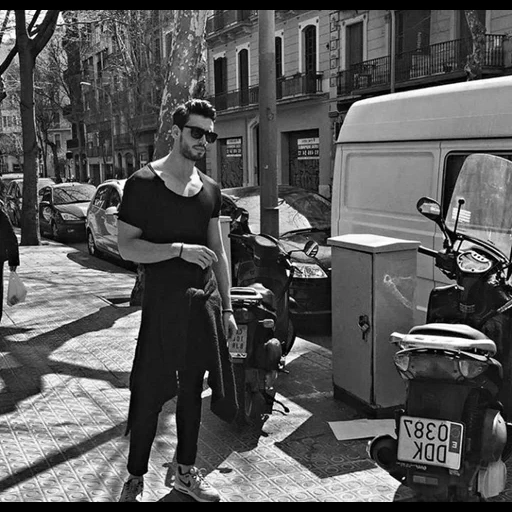 o masculino, humano, homem verdadeiro, barcelona 1970, gueto de baltimore