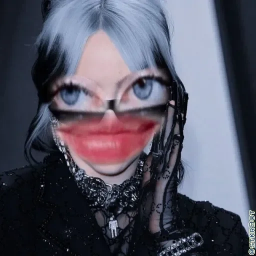 junge frau, grüne haare, grüne haare, sterne mit grünem haar, billie eilish ästhetik 2020