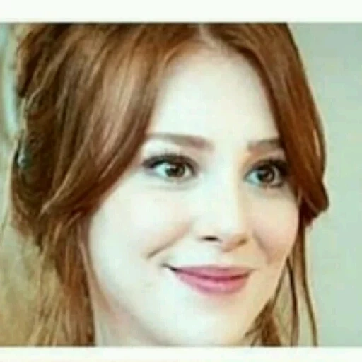 menina, elchinsangu, cabelo vermelho da atriz, a mulher é muito bonita, elchin sangu devne