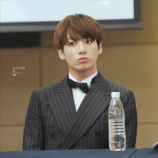 jungkook, jung jungkook, jungkook bts, jeon jungkook bts, irmão mais velho jung jungkook