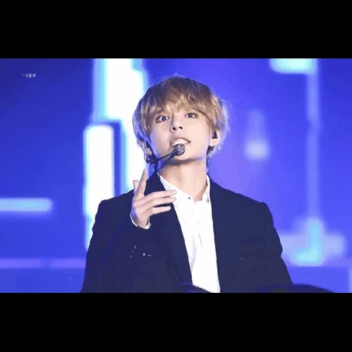 bts v, taehyung, v taehyung, kim ta hyun, taehyung bts