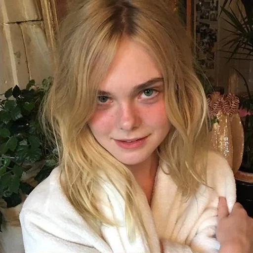 ragazza, el fanning, elle fanning, el fanning childhood 2009