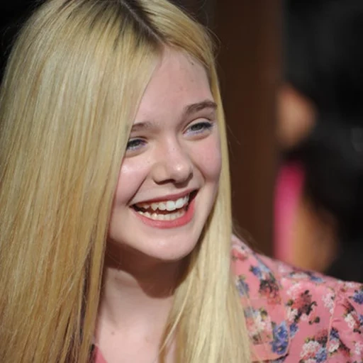 el fanning, el fanning 2010, el fanning lächelt, elle fanning dakota, el fanning is beautiful