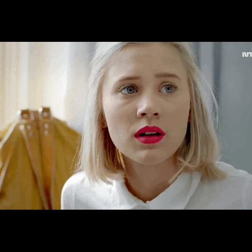 capture d'écran, skam saison 2, scarm quinn 2 nur, yousefine frida pettersen 2020, yousefine frida pettersen 2017