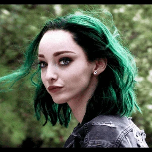 девушка, эмма дюмон, опасная девушка, девушка зелеными волосами
