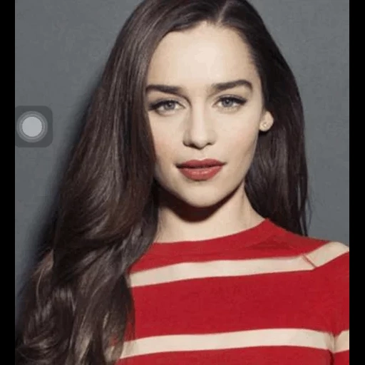 clark, emilia clark, perempuan cantik, aktris emilia clark, emilia clarke game thrones