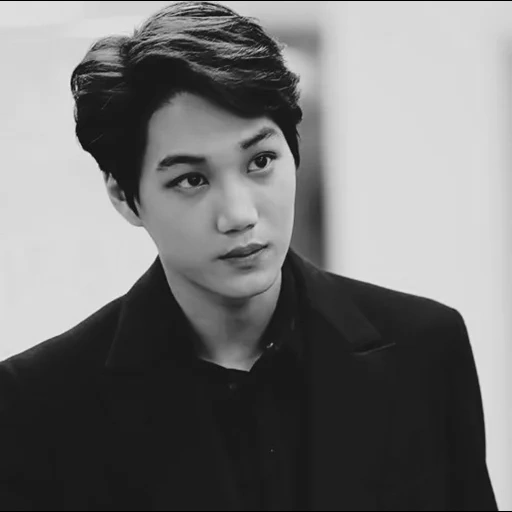 chanel, exo kai, kim chonin, pak chanyeol, acné en ídolos