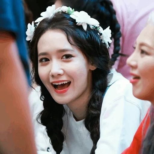 asian, yoona lim, snsd yoona, twice nayeon, korean actresses