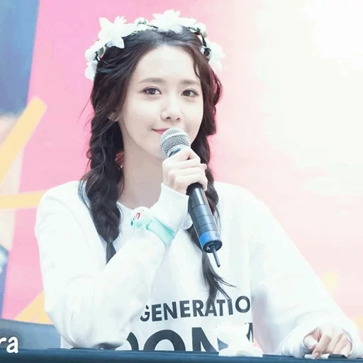 yuna, yoona lim, snsd yoona, taeyeon snsd, chinese actresses