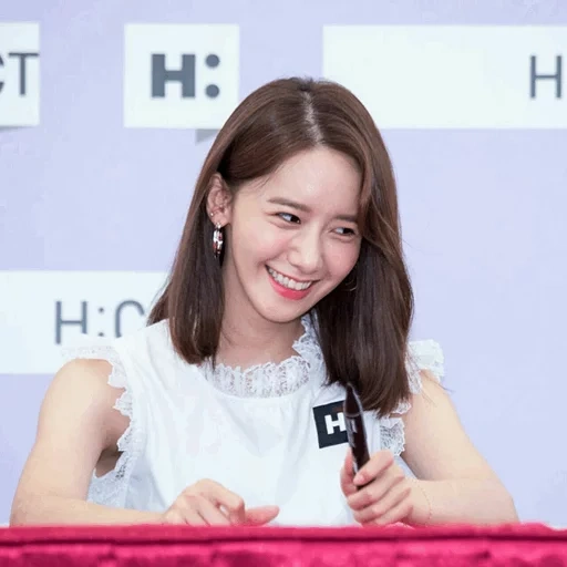 юна, snsd yoona, yoona пучком, yoona lim слив, евгения ефремова global ambassador