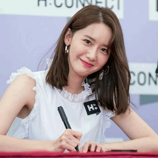 юна, snsd yoona, yoona пучком, yoona lim слив, евгения ефремова global ambassador