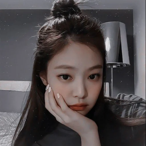 kim jisu, jenny kim, choi hee-jin, jennie kim selca, jennie blackpink