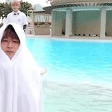 qimin, jimin bts, chi min park, die bangtan boys, bts fotoshooting dubai swimming pool