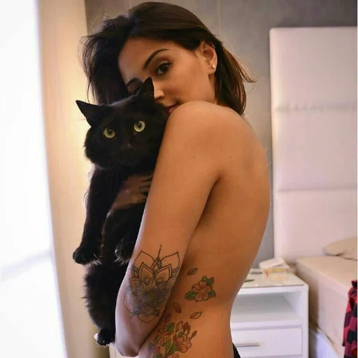 кот, девушки тату, татуированные женщины