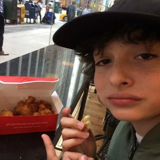 p o, twitter, jack glazer, finn wolfard, smolney glory girls academy