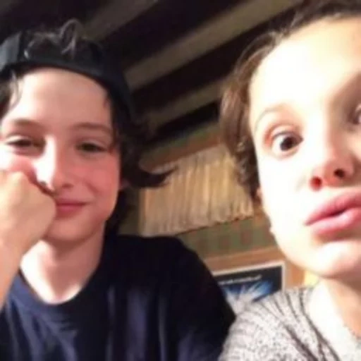 finn wolfard, millie bobby, millie bobby brown, finn wolford millie bobby, millie bobby brown finn wolford