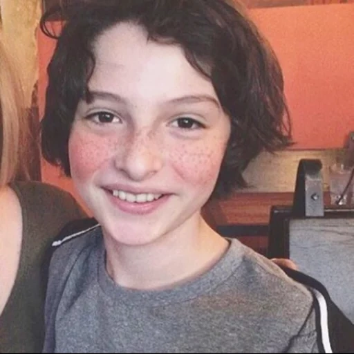 finn wolfard, finn wolfard smiles, finn wolfhard headphones, finn wolford 2020 stubborn, finn wolfhard millie bobby brown