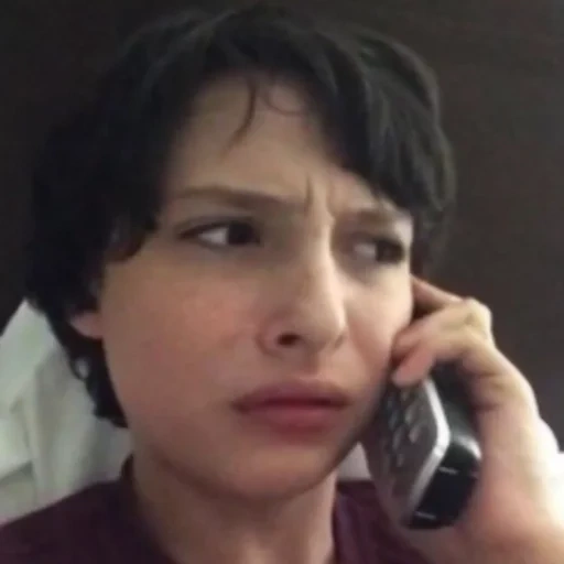 jeune femme, femme, finn wolfard, mike willer osd, lilia abdulmanova