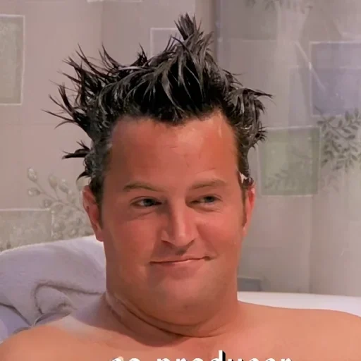 чендлер бинг, мэттью перри, the chandler, мэттью перри молодой торс, the one where chandler takes a bath