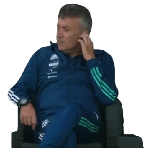 мужчина, футболисты, главный тренер, петреску тренер, игорь валерьевич чугайнов