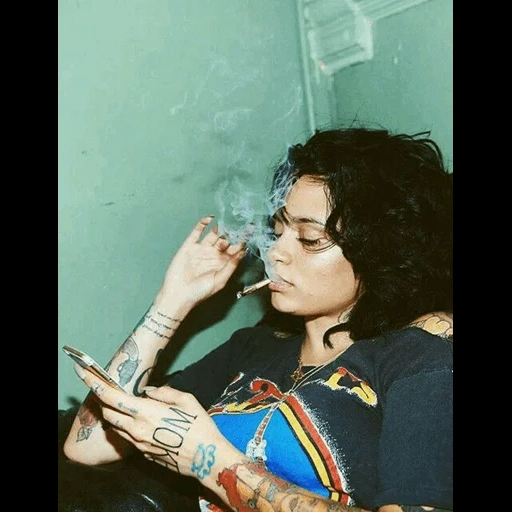 kehlani, piercing, das tattoo, amy winehouse raucht, kehlani parrish gangsta