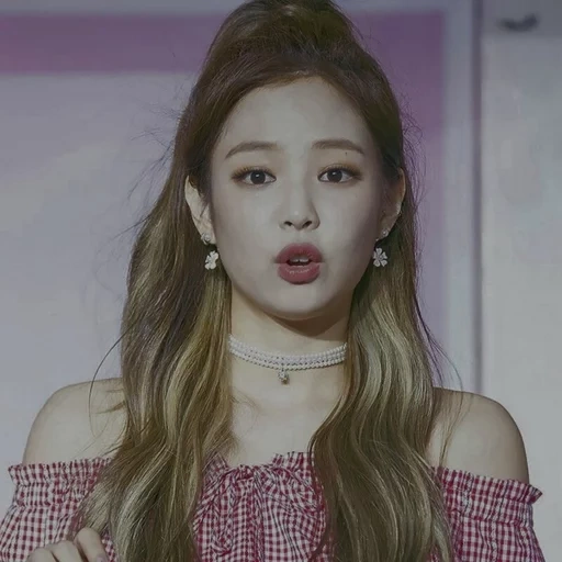 ким джису, дженни ким, jennie blackpink, дженни ким ice cream, группа blackpink дженни