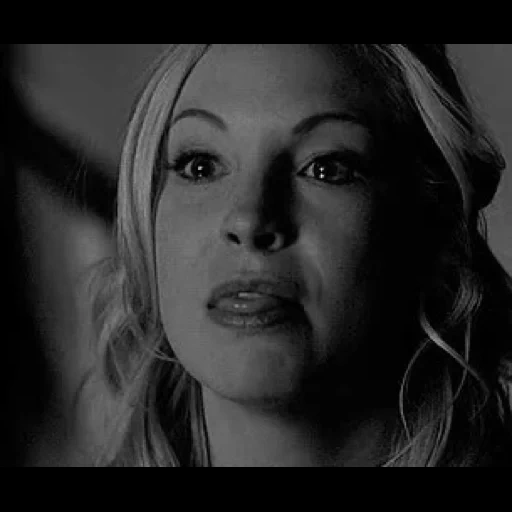 choro, caroline forbes, temporada antiga 2, diários de um vampiro, estética caroline vampire diaries