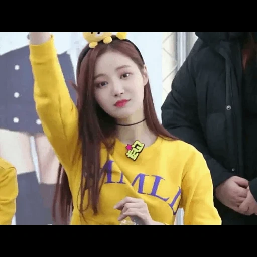 yeonwoo, momoland, momoran yongnuo, chica asiática, hermosa chica asiática