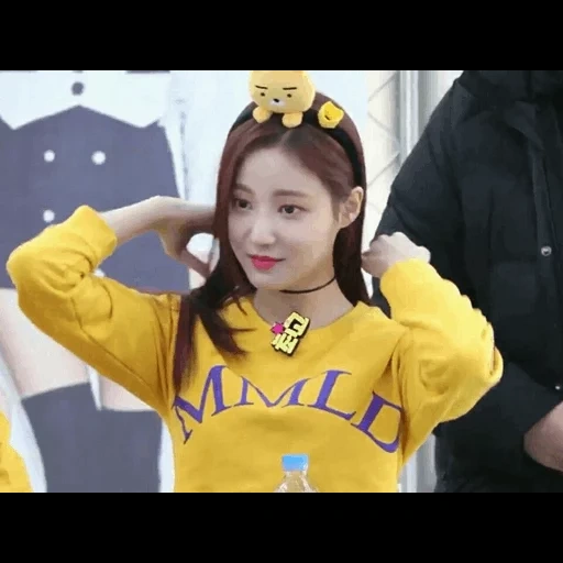 yeonwoo, momoland, yonu momoran, momoland eunwoo, asian girls