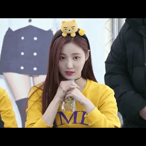 yeonwoo, momoland, momolan yongnu, asian girl, schöne asiatische mädchen