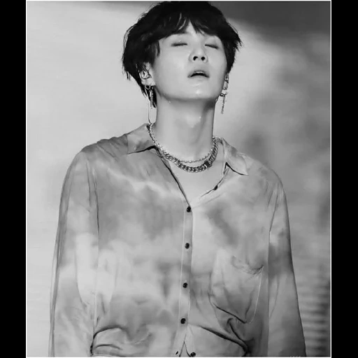 bts suga, шуга найт, yoongi bts, чон чонгук, чонгук голос