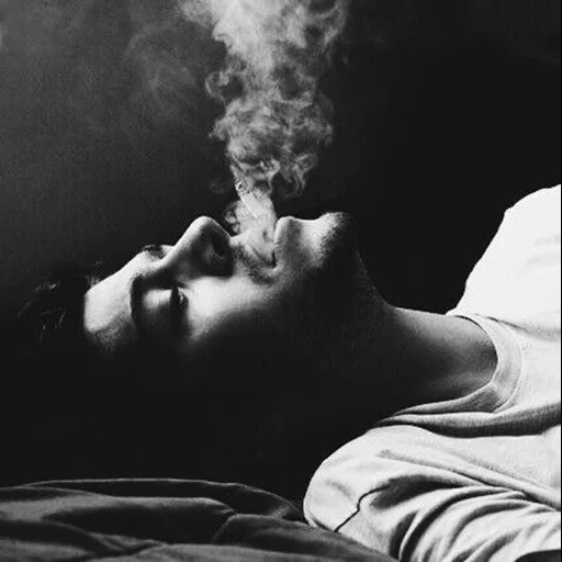 kamera, orang, wattpad, cigarette, pria itu berbaring dengan rokok