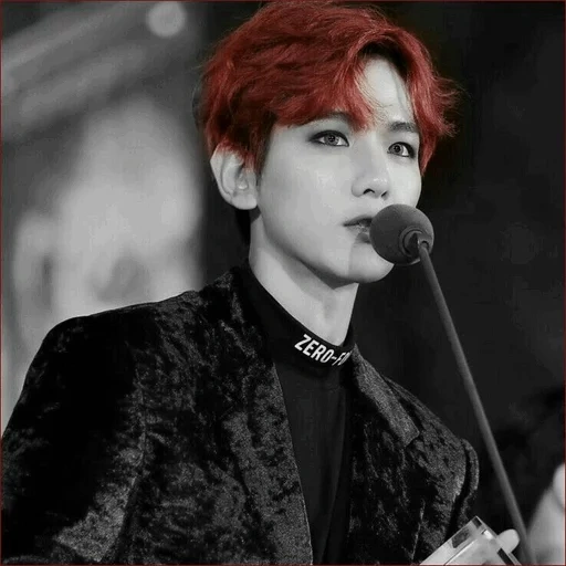 pak chanyeol, baekhyun rosso, baekhyun exo, capelli rossi baekhyun, byun baekhyun 2019