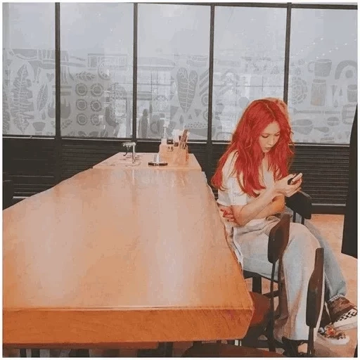 девушка, рыжие девушки, фото квартире, ким хёна 365 fresh, девушка рыжими волосами