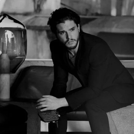 esprimere, keith harington, citazioni sagge, jimmy choo man, kit harington jimmy choo