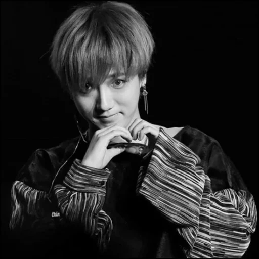 тэмин, девушка, nct chenle, yoongi bts, bts чонгук гифки