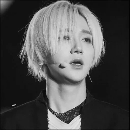 isek, bts de taiheng, kim tae-hyun, shinee taemin, pin à cheveux blancs