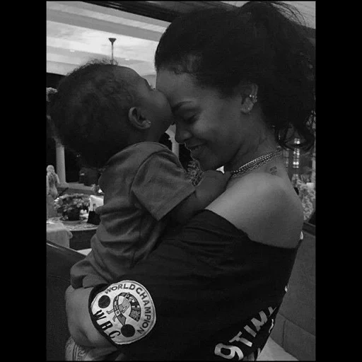 mariam, enfants, la fille de rihanna, maria isayeva, fils de rihanna