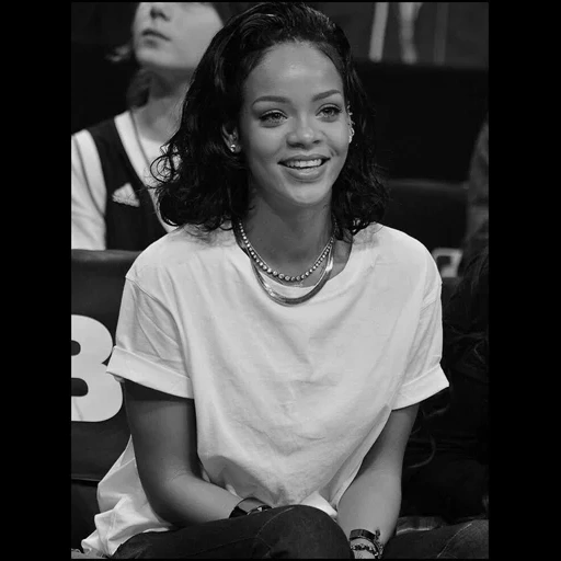 rihanna, rihanna 2002, estilo rihanna, rihanna style, mulher da moda