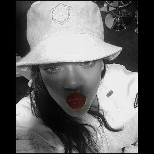 rihanna, giovane donna, lo stile di rihanna, stile rihanna, rihanna arsenal