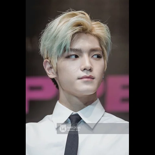 nct, taiyang, taeyong nct, lee taeyong, jawline taeyong