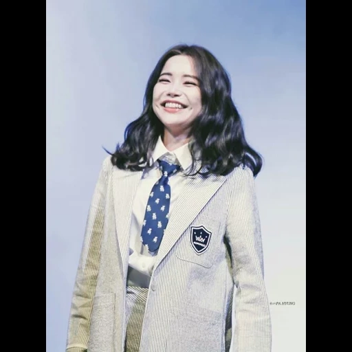 twice dahyun, menina asiática, duas roupas, produtor de ópera jin jixiu, linda garota asiática