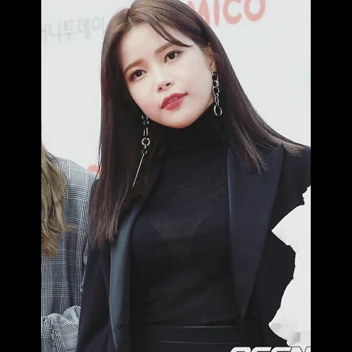 mamamoo solar, velours rouge irene, asian girls, actrice coréenne, édition coréenne de filles