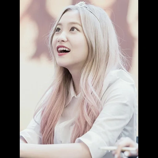 kim yeri, yeri red velvet, yeri red velvet, irene red velvet, velvet merah seulid