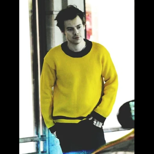 sweater, young man, harry styles, singer yellow, harley styles sweater yellow