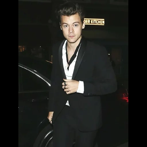 singer, young man, harry styles, handsome man, harris tyres 2021