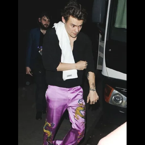 young man, harry styles, harry styles pants, harry styles doesn't wear pants, harry styles costume style