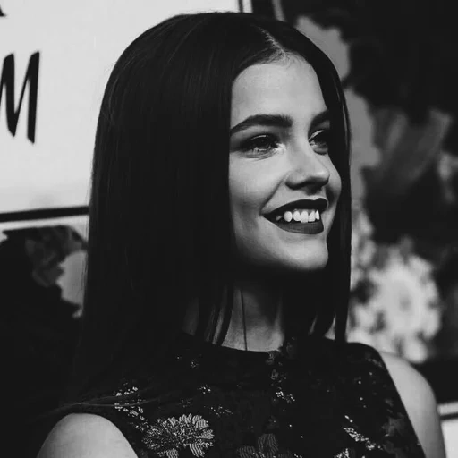 mujer joven, kenny kendall, bellas chicas, smile kendall jenner, kendall jenner chb smile